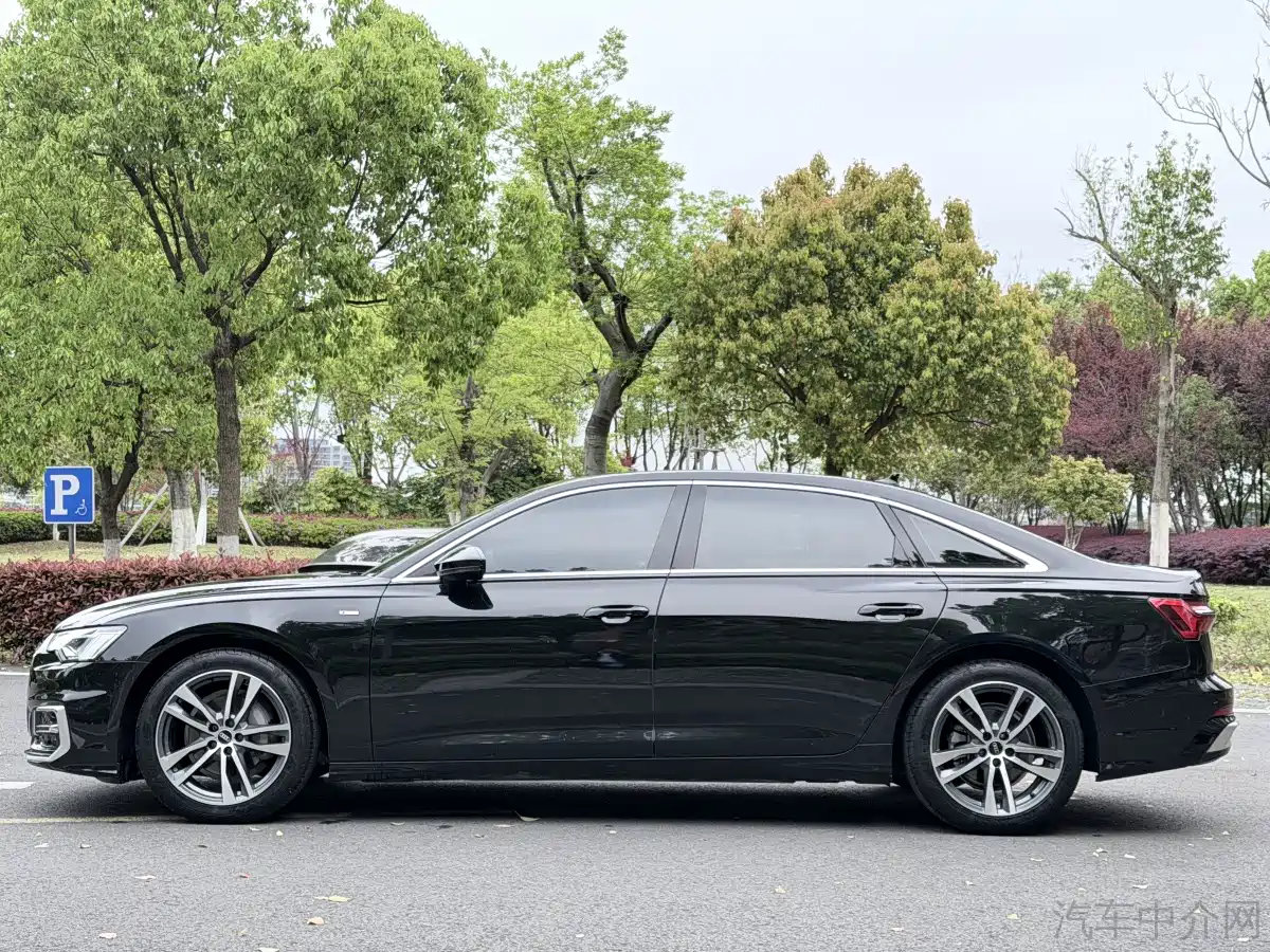 Audi A6L 2023 Facelift 40 TFSI Luxury Elegance фото 4