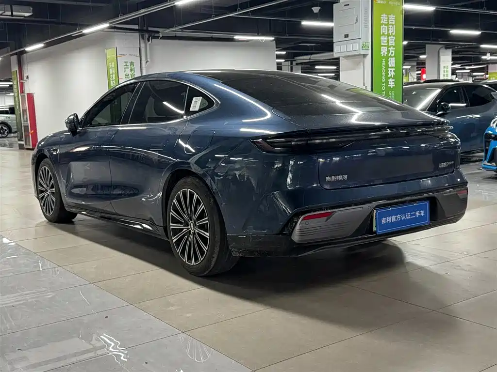 GEELY GALAXY GALAXY SPARKLE 8