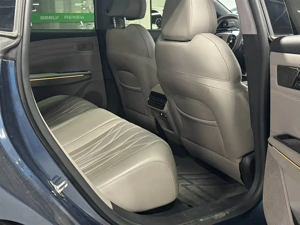 GEELY GALAXY GALAXY SPARKLE 8