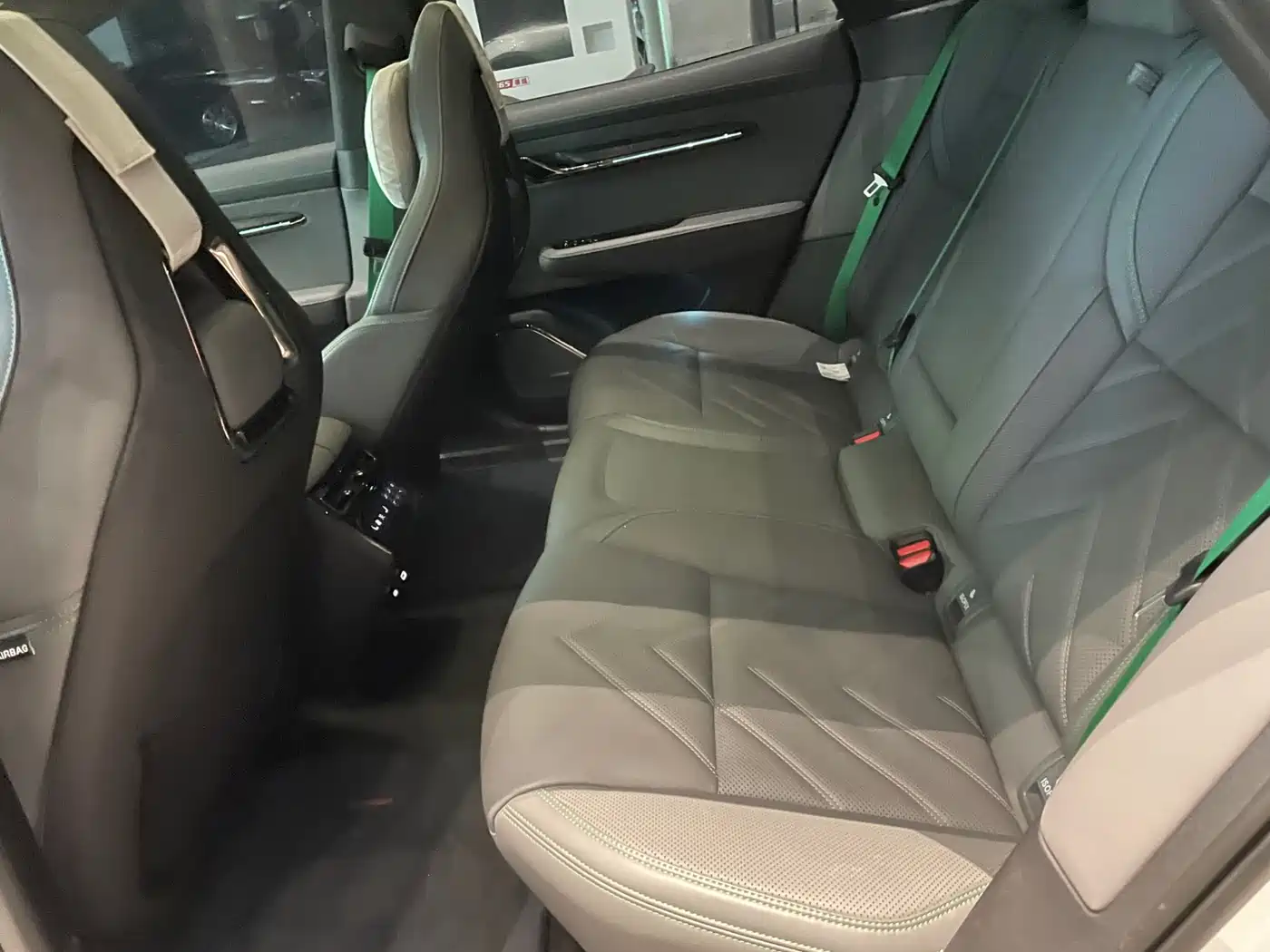 ZEEKR EXTREME KRYPTON 001