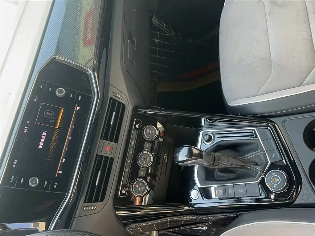 Volkswagen Tayron 2019 380TSI 4WD R-Line China V фото 19
