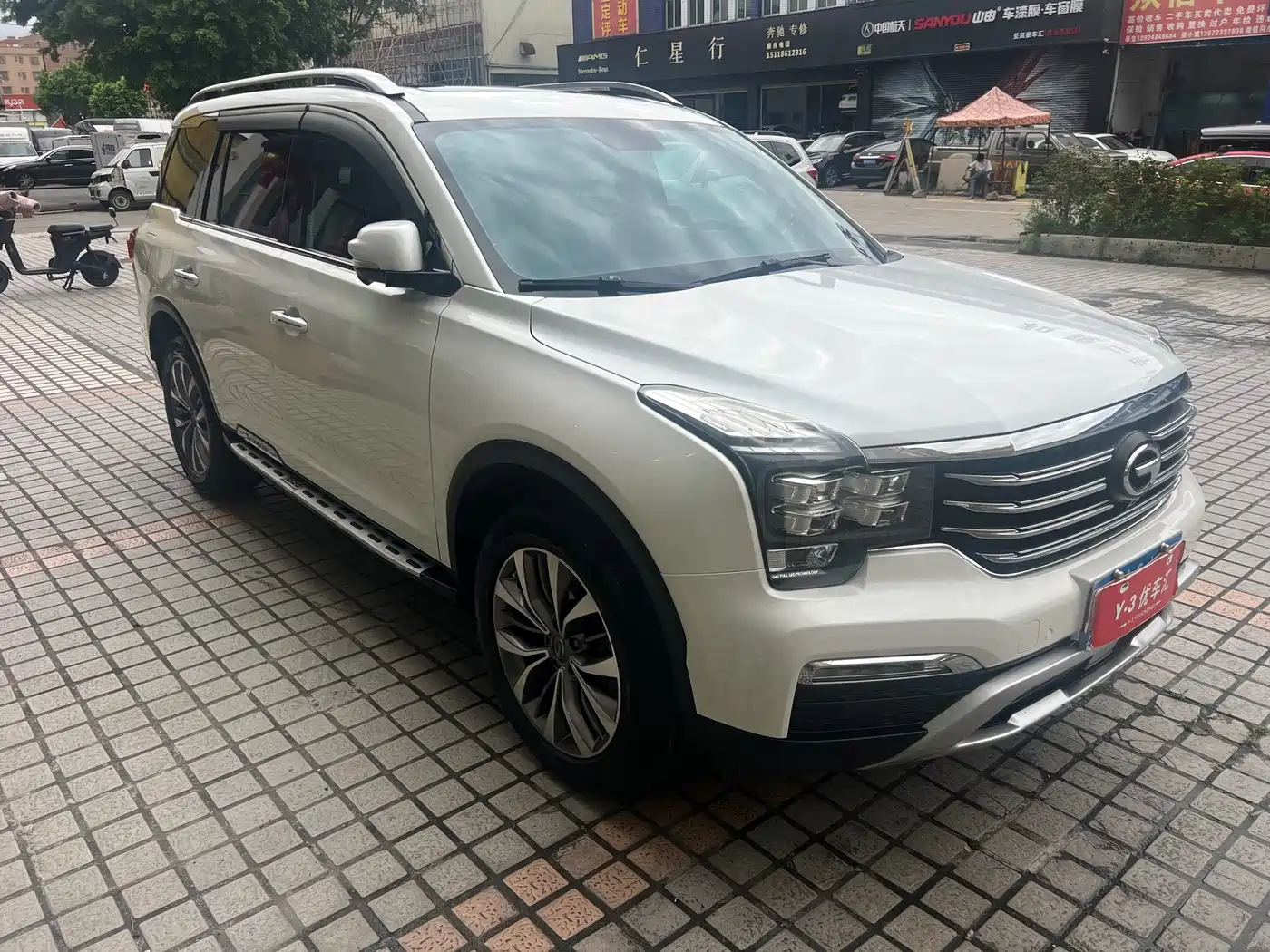 GAC Trumpchi Trumpchi GS8 2017 2017 320T 2WD Luxury Smart Connect (7-seater)