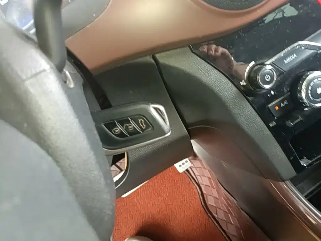 BAIC Changhe Q25 2017 2017 1.5L Automatic Smart Edition