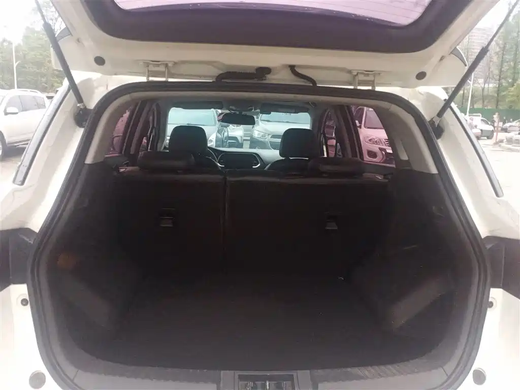 GAC Trumpchi Trumpchi GS4 2015 200T G-DCT Elite Edition фото 19