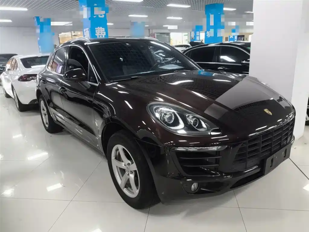 Porsche Macan 2017 Macan 2.0T фото 22