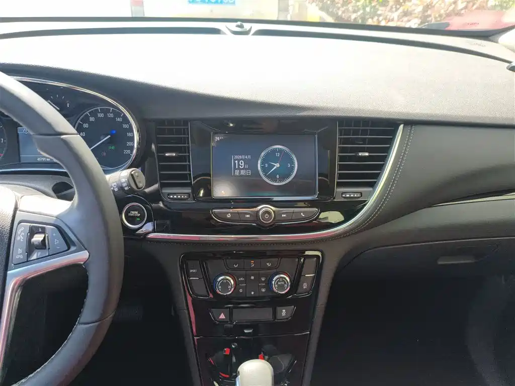 Buick Encore 2018 18T Automatic 2WD Urban Elite фото 6