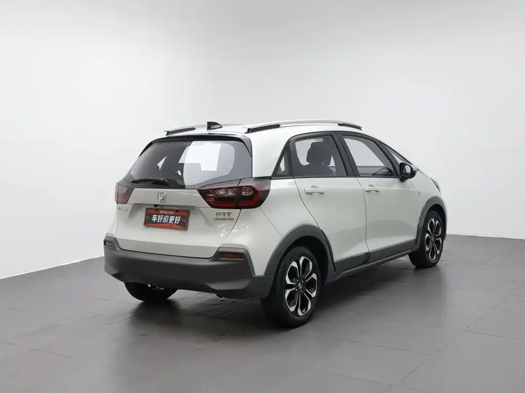 Photo 2 - Honda Fit