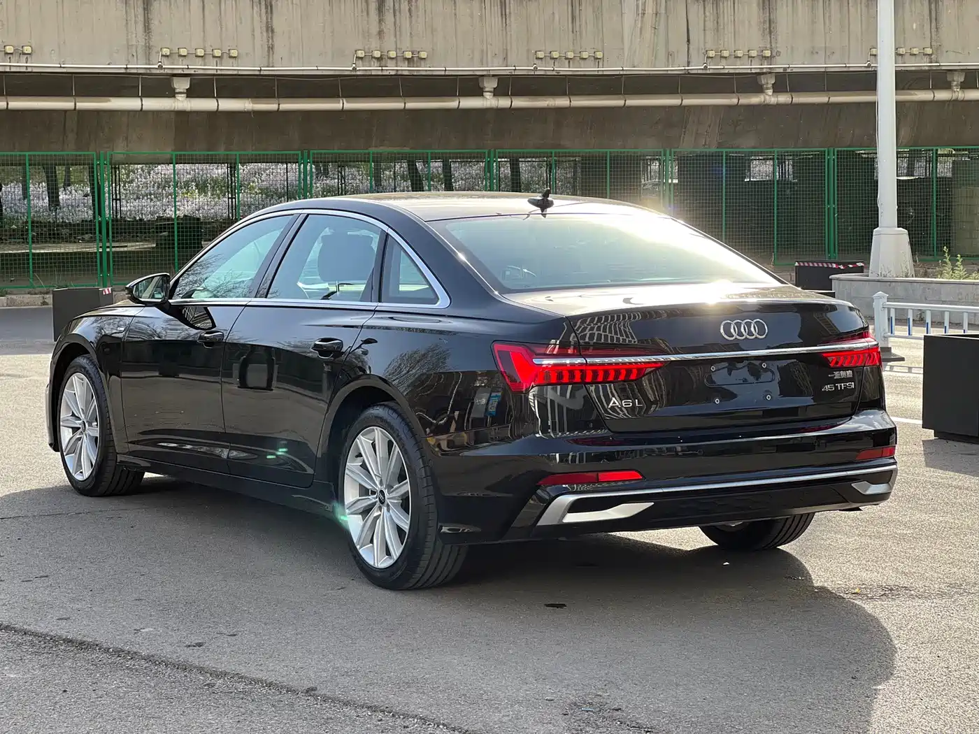 Audi A6L 2024 45 TFSI Premium Dynamic фото 4