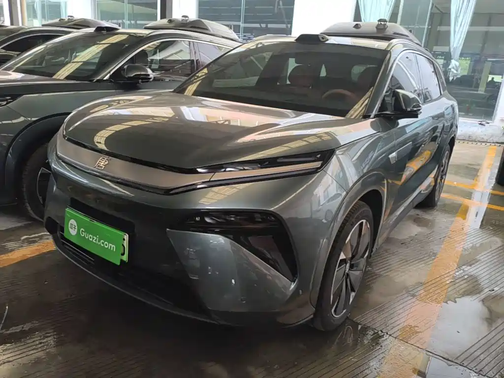 2025 BYD Tang L