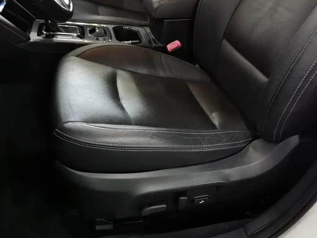 Фото 20 - Subaru Outback
