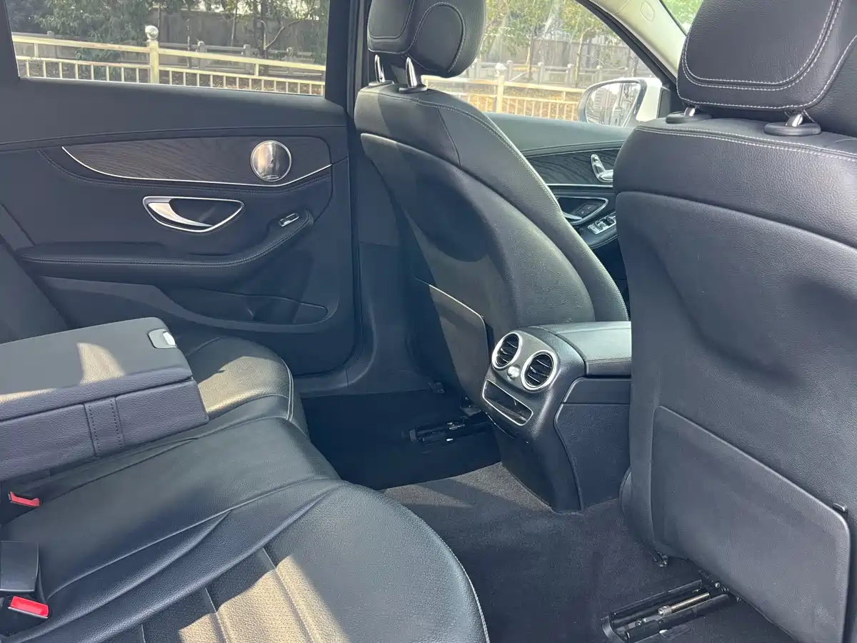 Mercedes-Benz C-Class 2020 Facelift C 200 L Fashion фото 14