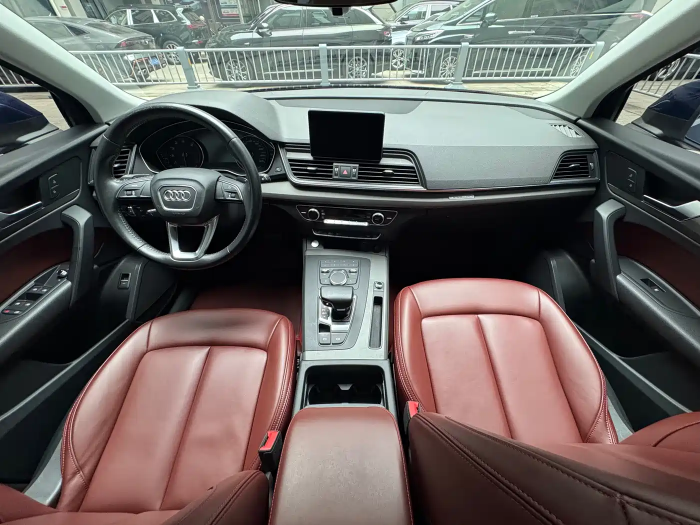 Audi Q5L 2020 Facelift 40 TFSI Honor Progressive фото 8