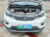 Фото 11 - Changan CS15EV