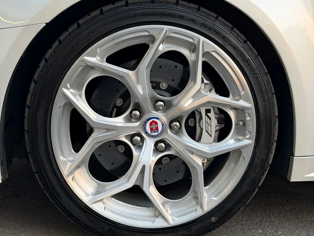 Cadillac CTS (Import) 2012 6.2L CTS-V COUPE фото 5