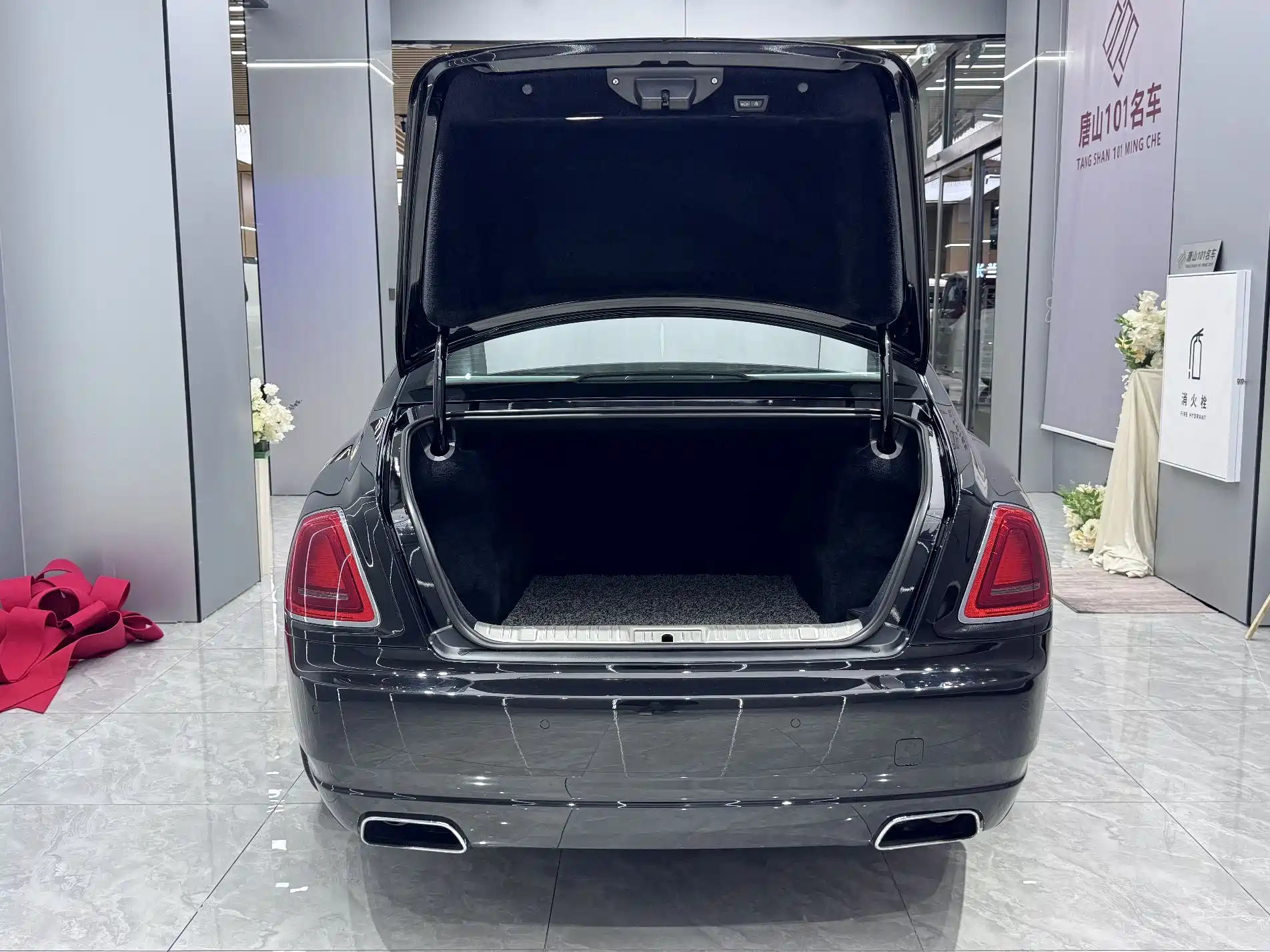 Фото 11 - Rolls-Royce Ghost