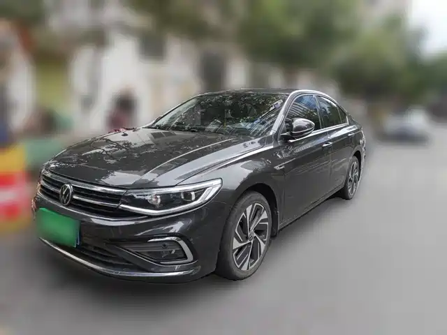 Volkswagen Bora 280TSI DSG, Премиум