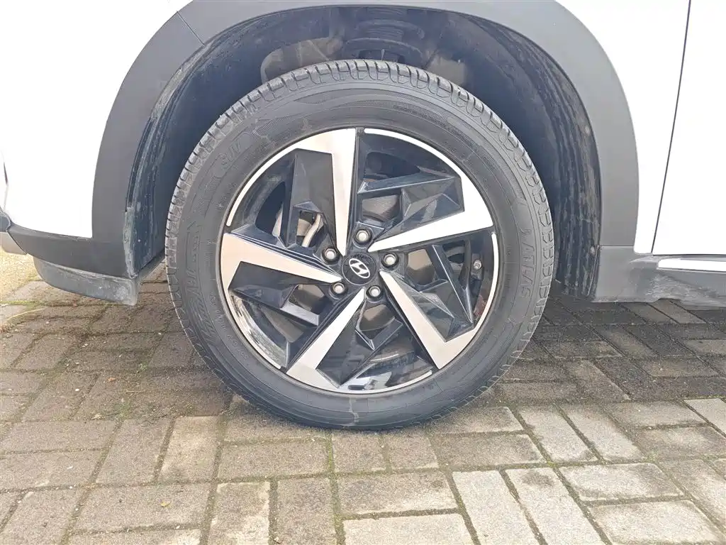 Hyundai Beijing Hyundai ix35 2021 240TGDi DCT 2WD GLS Leading Edition фото 23