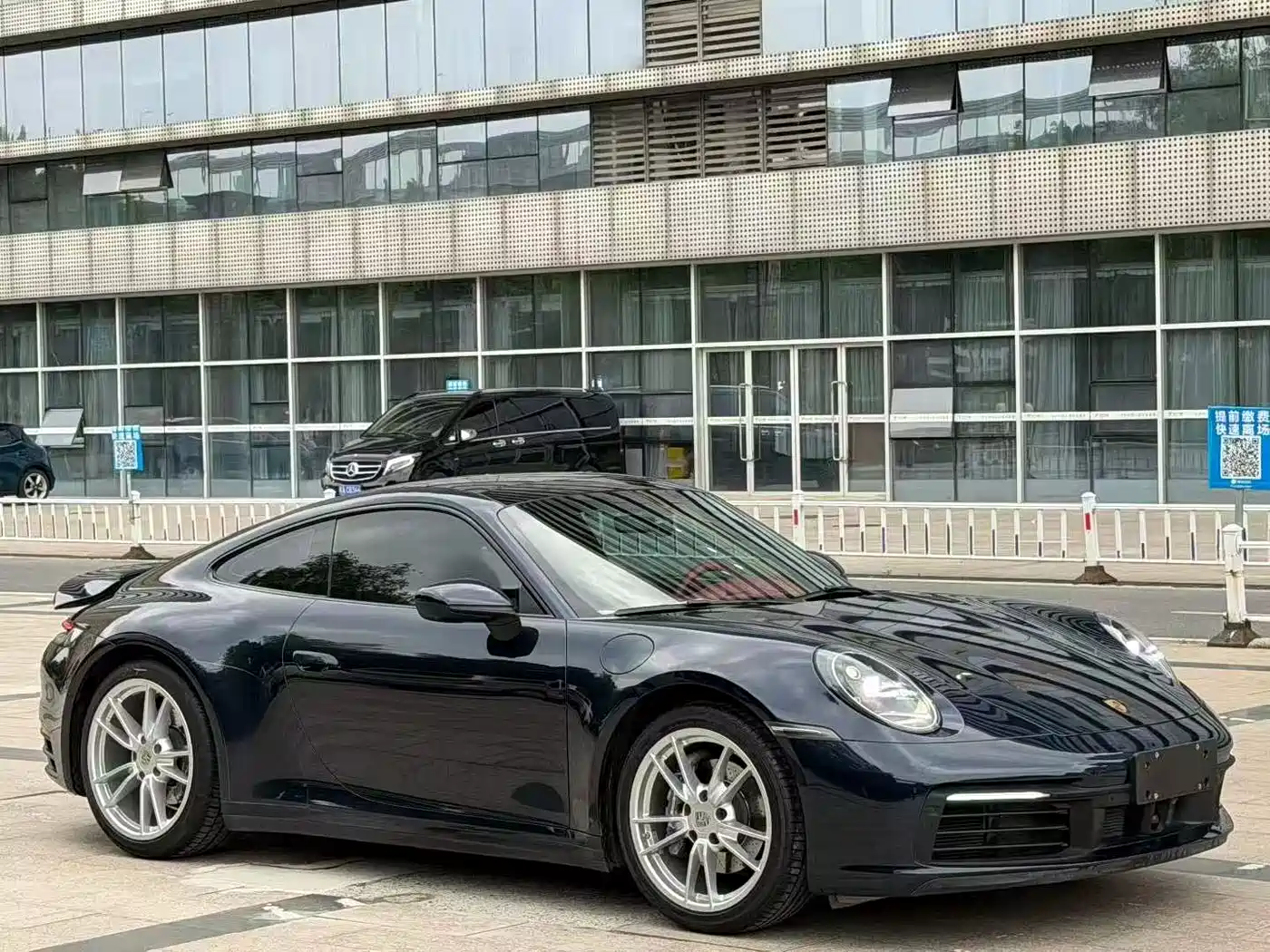 Porsche 911 2022 Carrera 3.0T фото 3
