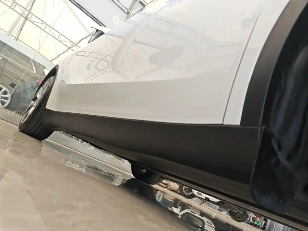 Фото 21 - Tesla Model Y
