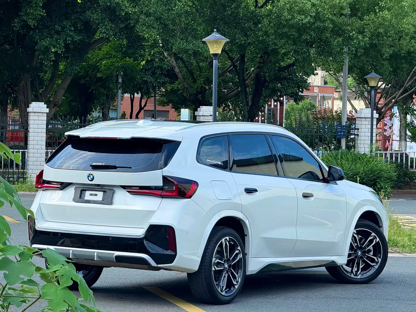 BMW X1 2023 sDrive25Li M Sport Package фото 7
