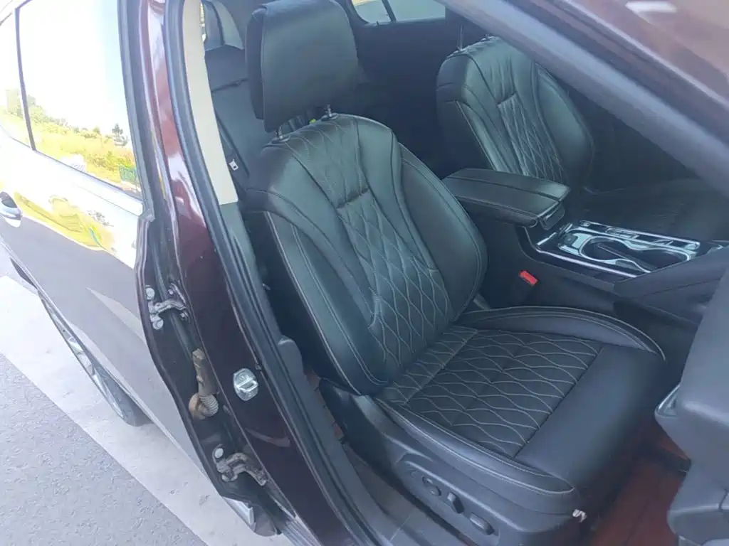 Photo 25 - Buick Envision Plus