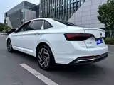Фото 7 - Volkswagen Sagitar