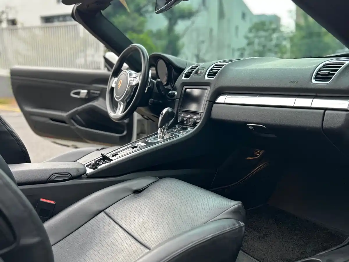 Porsche Boxster 2013 2013 Boxster 2.7L