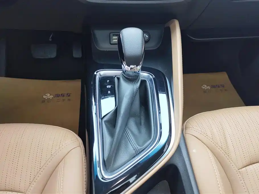 Buick GL6 2021 323T Mild Hybrid Connected Luxury фото 16