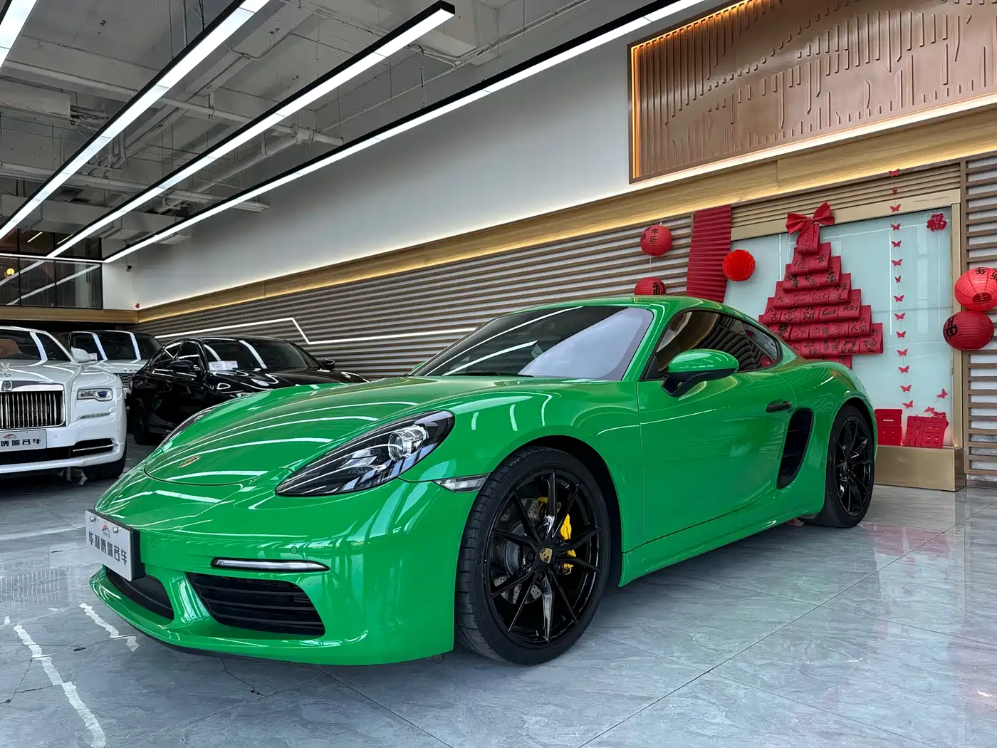 Porsche 718 2022 Cayman 2.0T