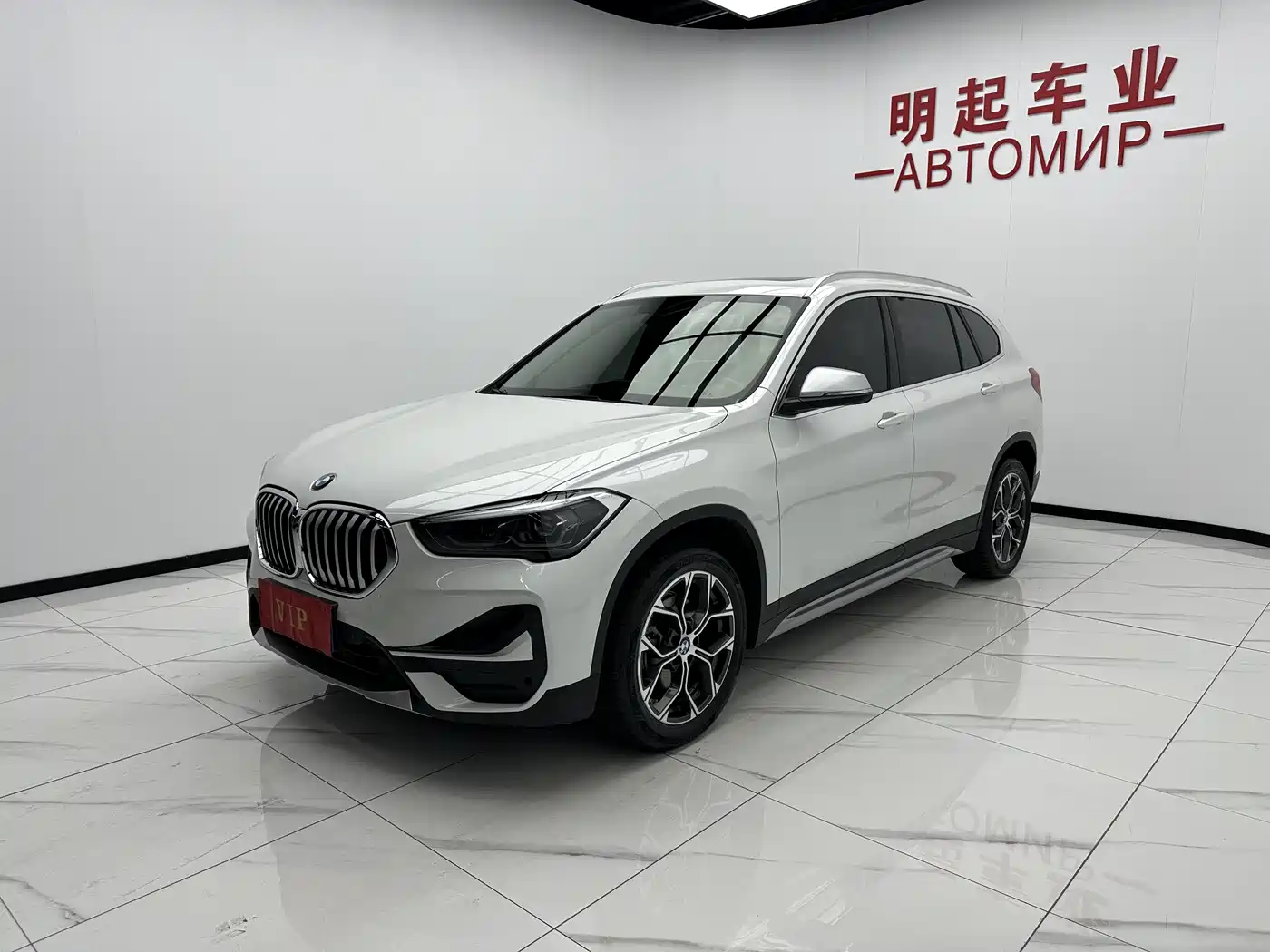 BMW X1 2022 sDrive20Li Premium фото 4