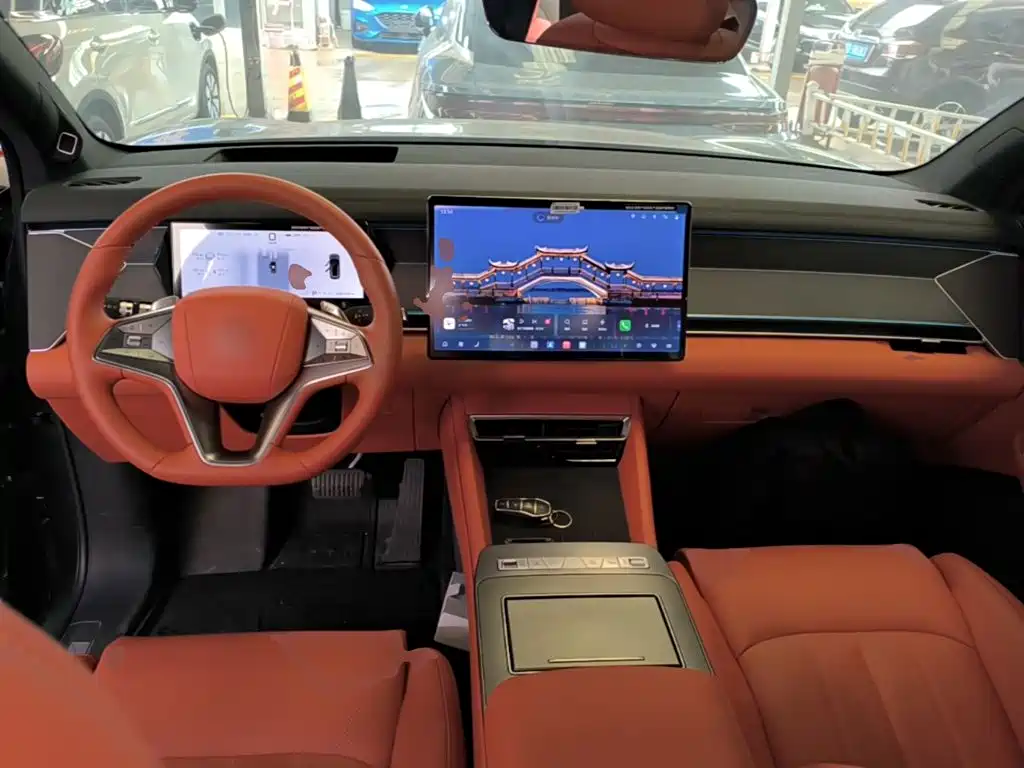 BYD Tang L 2025 2025 DM 175KM Drone Player Edition