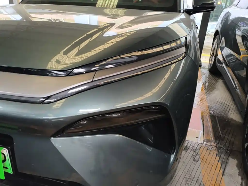 BYD Tang L 2025 2025 DM 175KM Drone Player Edition