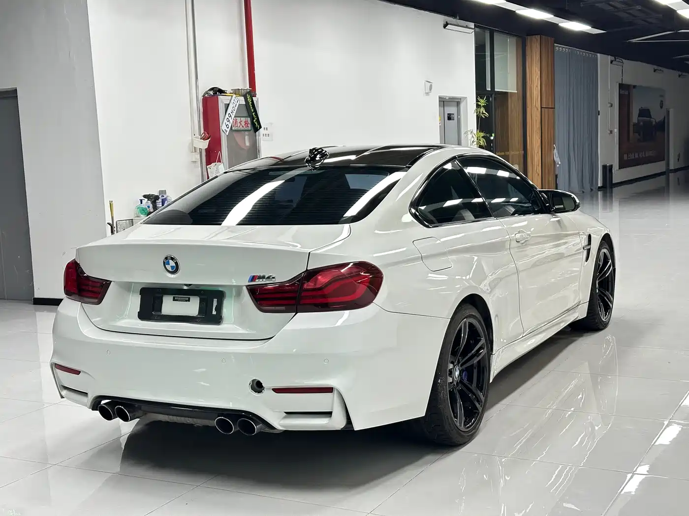 BMW M4 2016 2014 M4 Coupe