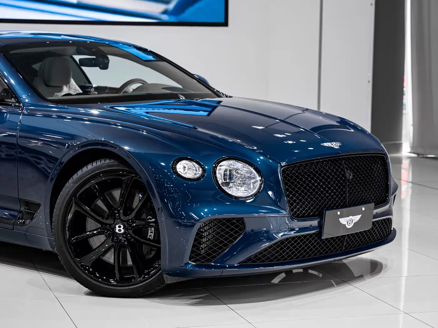2025 Bentley Continental