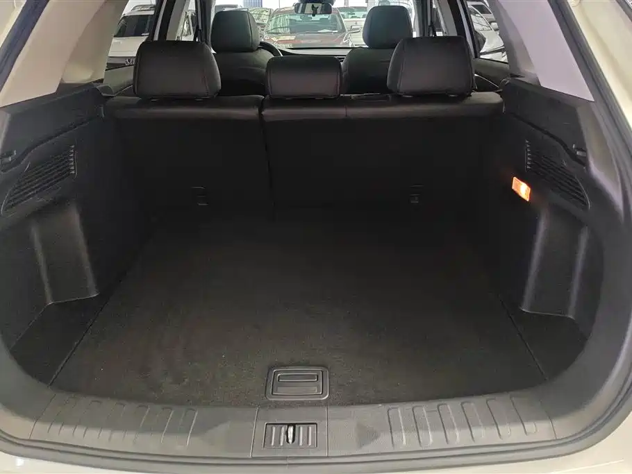 GAC Trumpchi Trumpchi GS4 PLUS 2023 390T Auto Nebula Edition фото 4