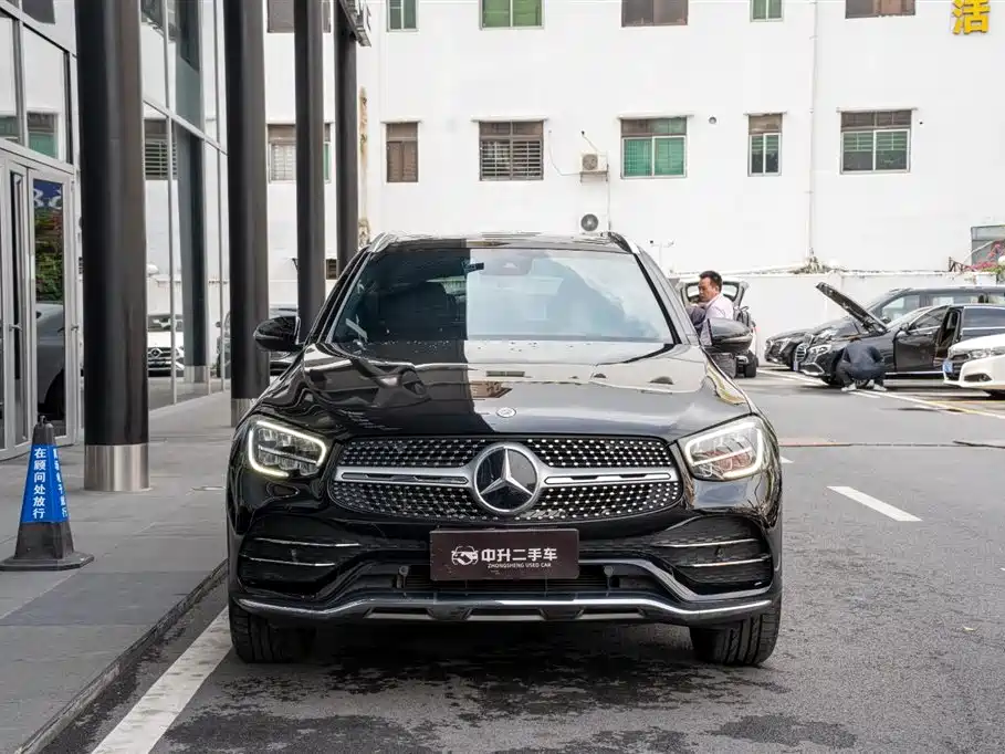 Mercedes-Benz GLC 2021 GLC 300 L 4MATIC Sporty фото 2
