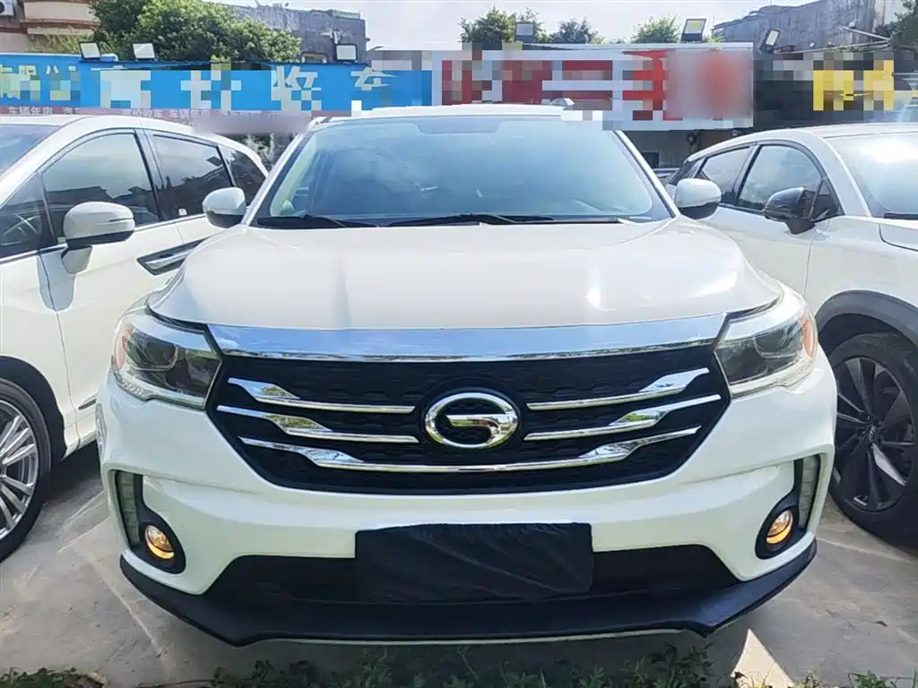 GAC Trumpchi Trumpchi GS4 2016 235T G-DCT Luxury Edition фото 3