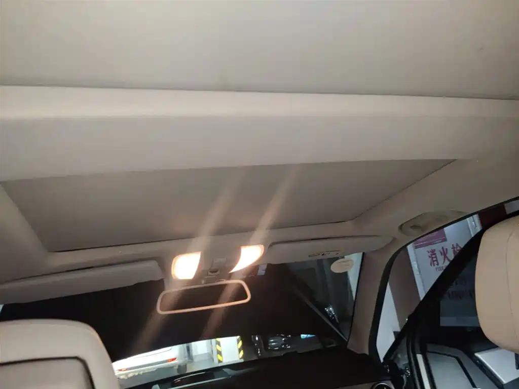 Mercedes-Benz GLK-Class 2013 GLK 300 4MATIC Dynamic Sunroof фото 9