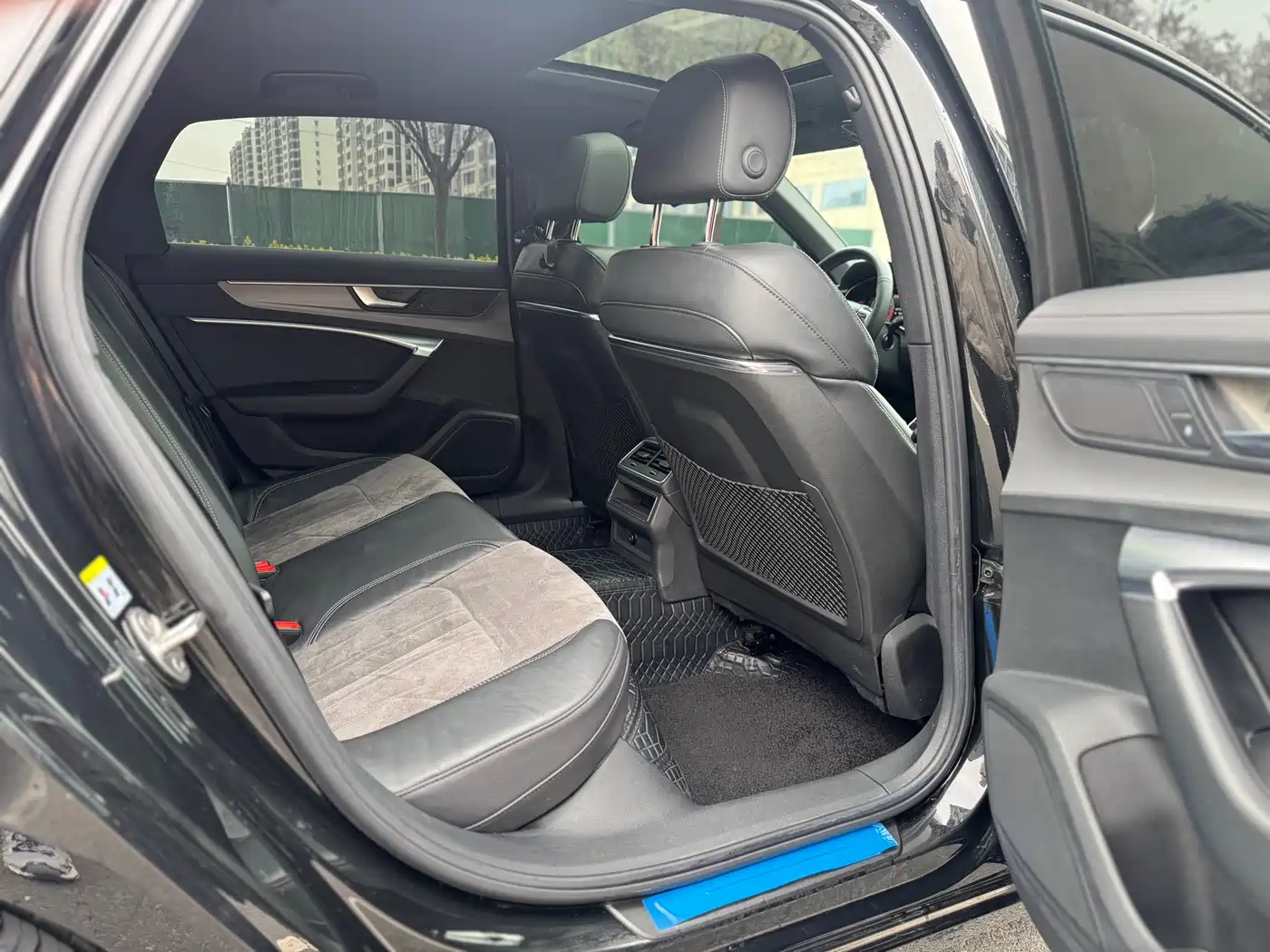 Audi A6L 2022 40 TFSI Luxury Dynamic фото 13