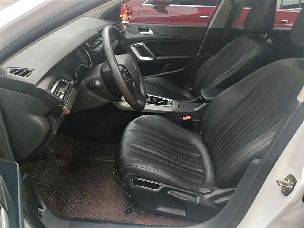 Peugeot 408 2019 360THP Auto Luxury Edition China VI фото 15