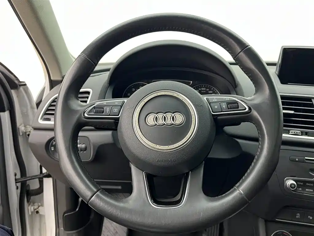 Audi Q3 2017 35 TFSI quattro AWD Style фото 8