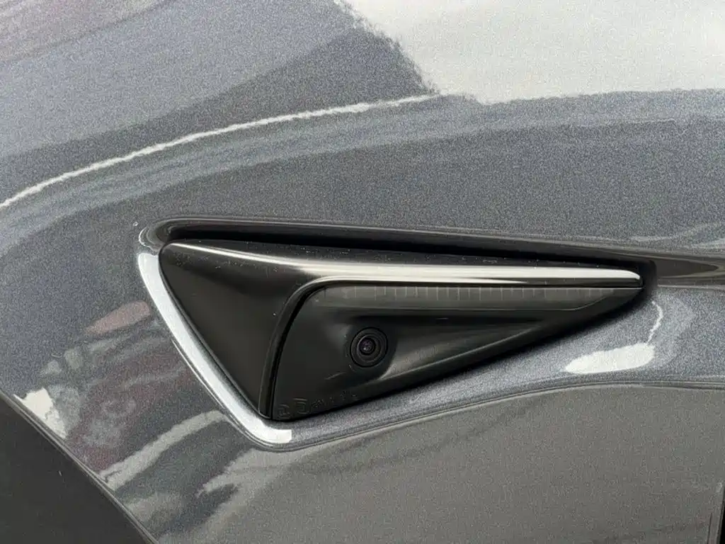  Tesla Model Y 2022 Facelift Rear-Wheel Drive Version 10
