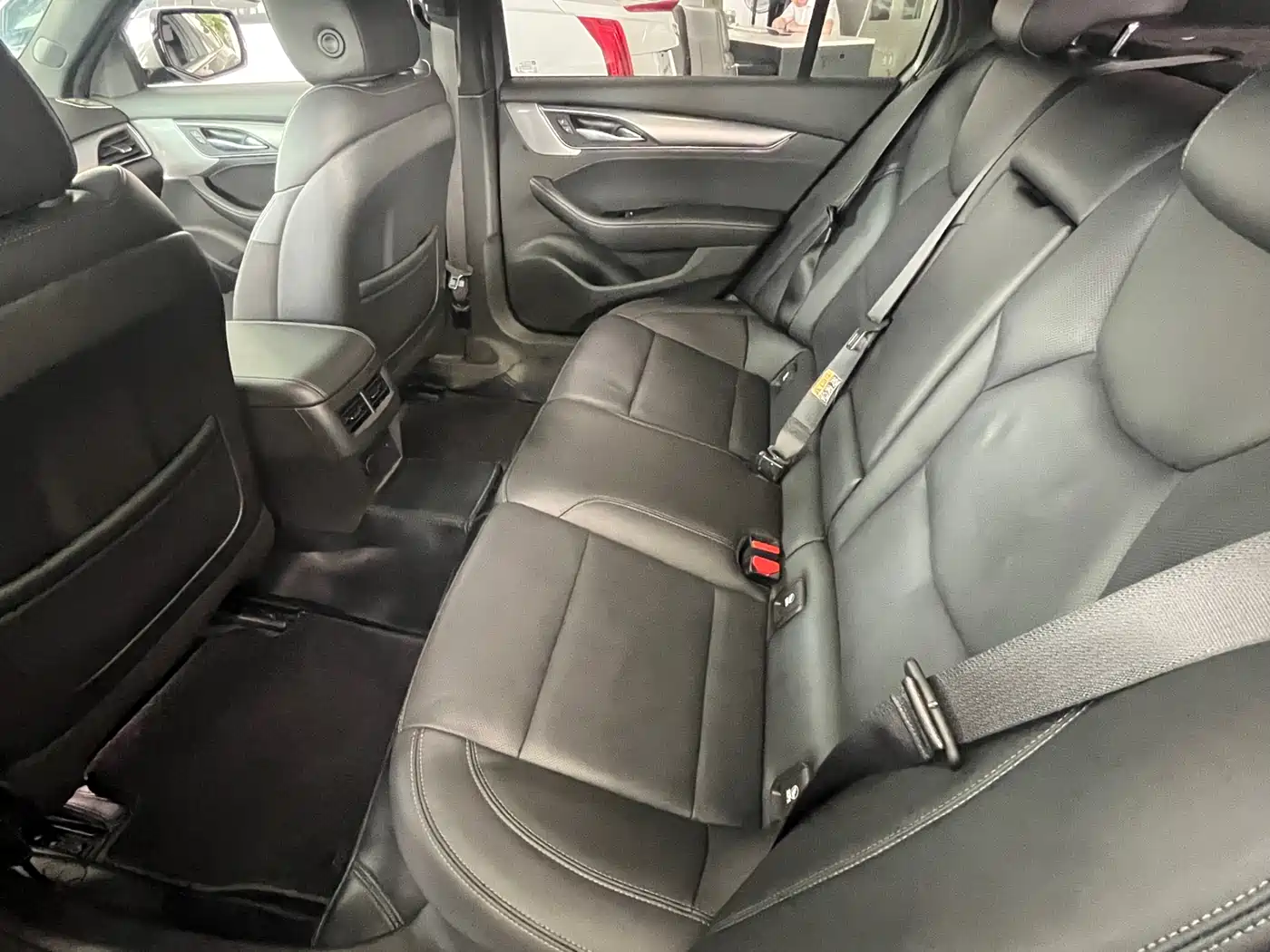 Cadillac CT5 2023 28T Luxury Style (Standard Edition) фото 9