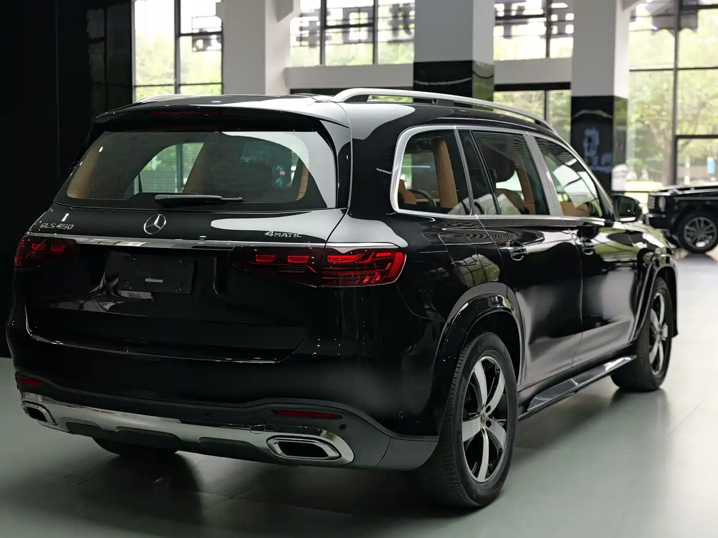 Mercedes-Benz GLS 2026 GLS 450 4MATIC Classic Edition фото 5