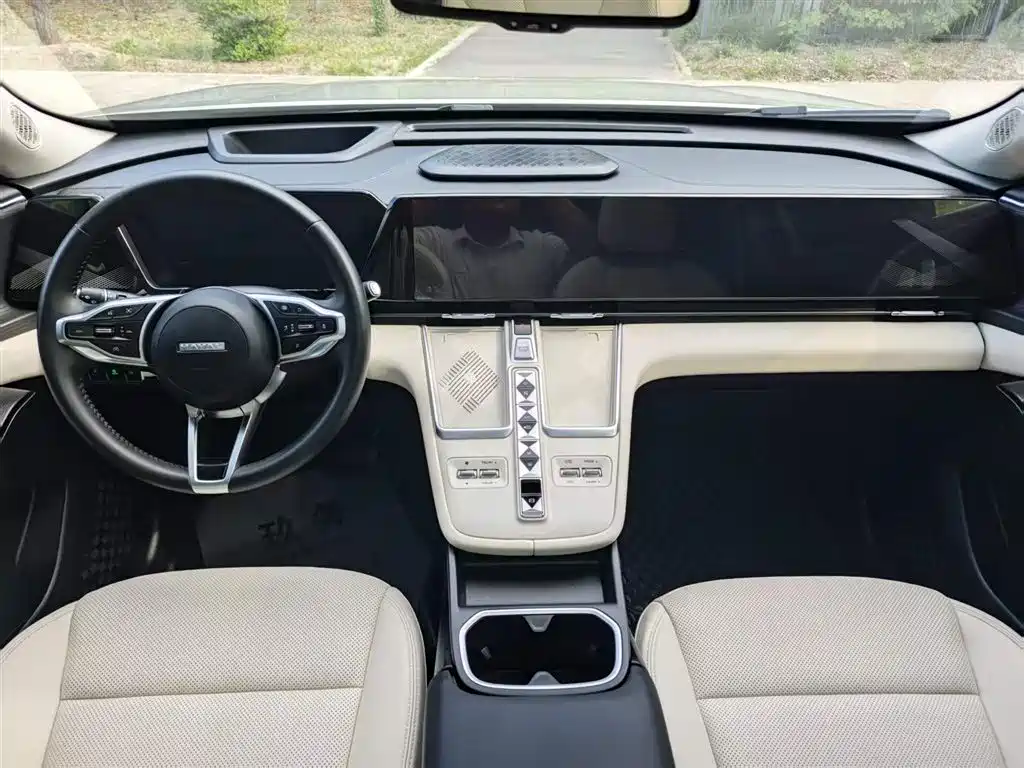 Haval Xiaolong MAX 2023 1.5L Hi4 105 4WD Smart Flagship фото 4