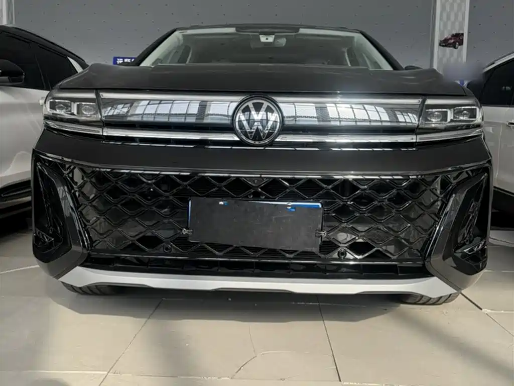 Volkswagen Talagon 2025 450TSI R-Line 6-Seater фото 13