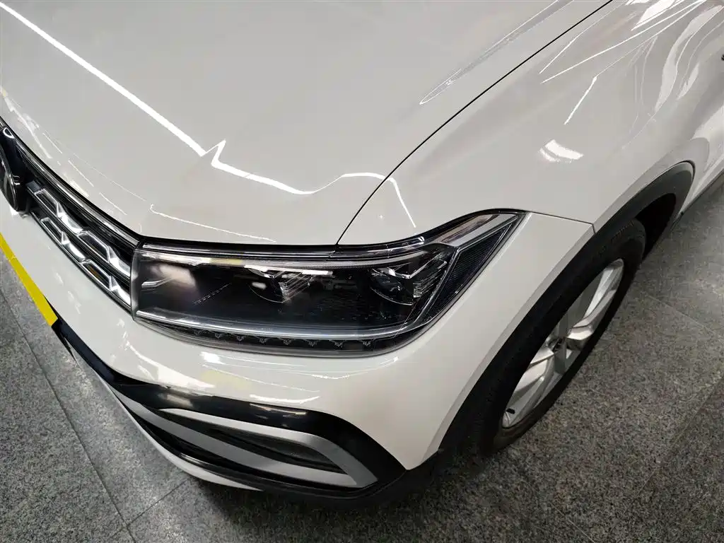 VOLKSWAGEN TU KAI