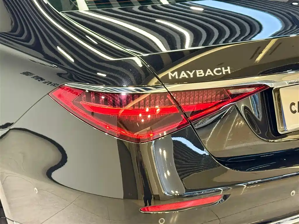 MERCEDES-BENZ MAYBACH S-CLASS