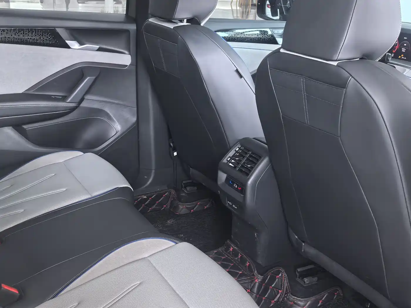 Volkswagen Tayron 2025 Model Tayron L 380TSI 4WD Luxury Easy Package фото 13