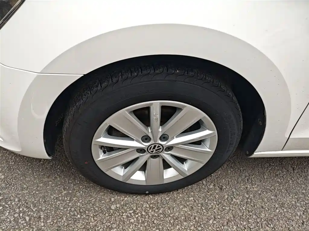 Volkswagen Jetta 2015 Value Edition 1.6L Manual Comfort фото 23